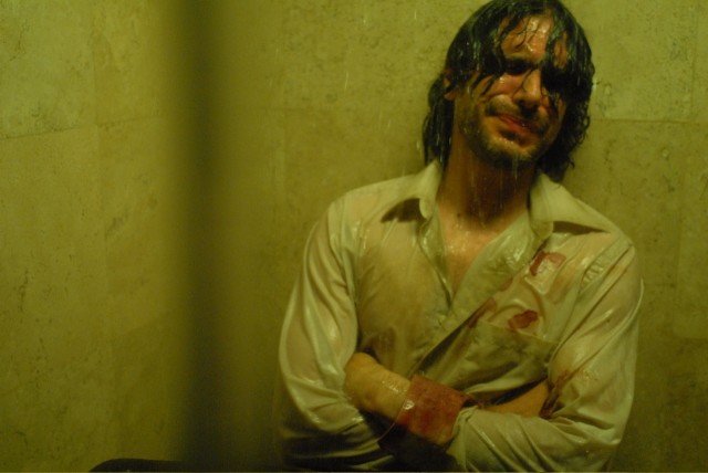 Love, Pain And Vice Versa fotoğrafı