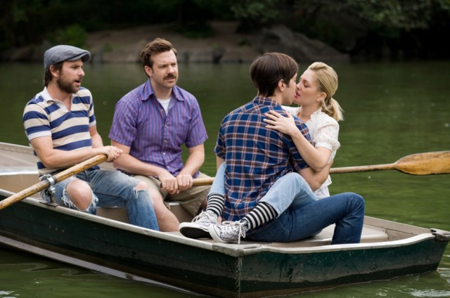 Seni Uzaktan Sevmek Fotoğrafı