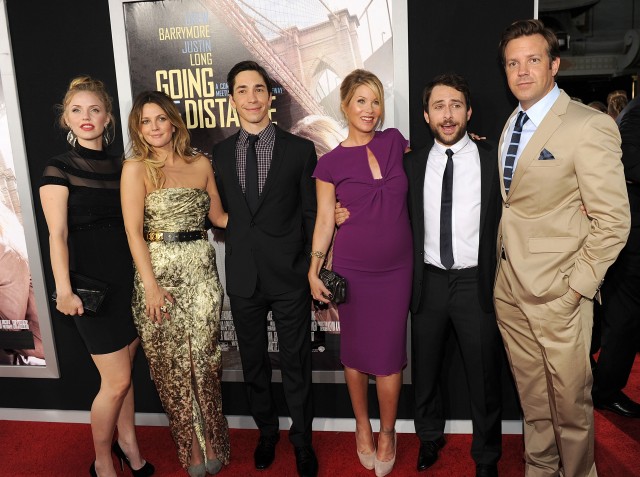 Seni Uzaktan Sevmek Fotoğrafı