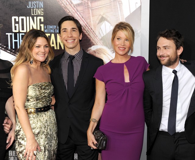 Seni Uzaktan Sevmek Fotoğrafı