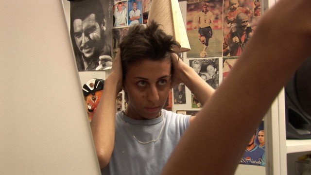 Football Under Cover fotoğrafı