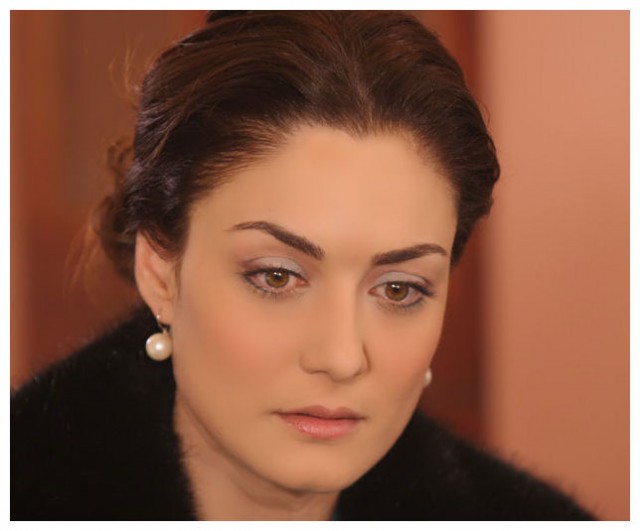 Kül Ve Ateş Fotoğrafı