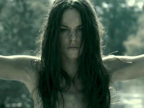 Mezarına Tüküreceğim Fotoğrafı