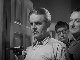 I See A Dark Stranger Fotoğrafı