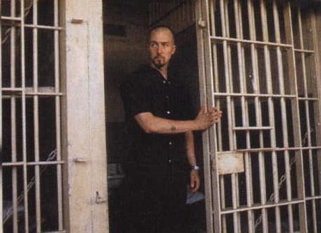 Geçmişin Gölgesinde Fotoğrafı