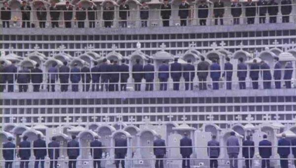 Return Engagement fotoğrafı