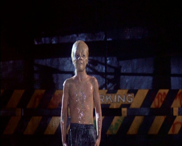 13. Cuma 8. Bölüm: Jason Manhattan'da Fotoğrafı