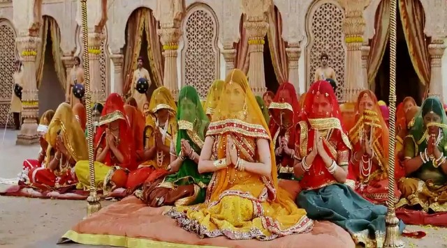 Jodhaa Akbar fotoğrafı