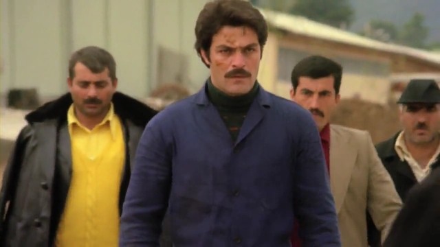 Selvi Boylum Al Yazmalım Fotoğrafı