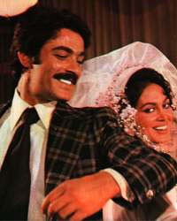 Selvi Boylum Al Yazmalım Fotoğrafı