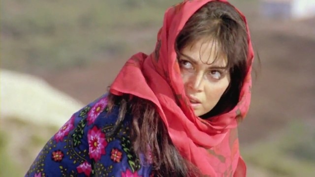 Selvi Boylum Al Yazmalım Fotoğrafı