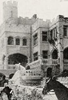 Business ıs Business (1915) afişi