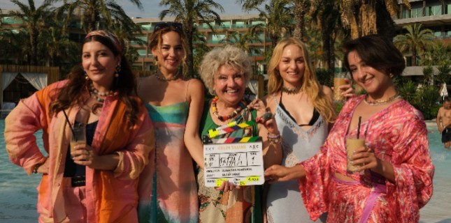 "Gelin Takımı" Filminin Görkemli Galası Uniq İstanbul’da Yapıldı!