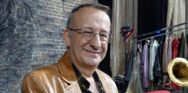 Usta Tiyatrocu Naşit Özcan Hayatını Kaybetti.