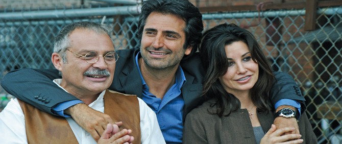 New York’ta Beş Minare Sinemada Uçuyor