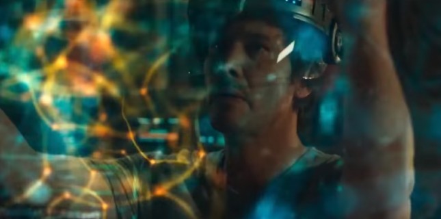 Keanu Reeves Bilimkurguya Replicas'la Dönüyor