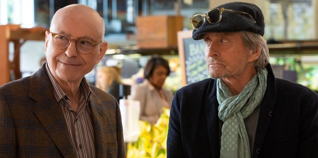 Netflix'in Altın Küreli Komedisi 'The Kominsky Method' İkinci Sezon Onayını Aldı