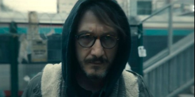 Netflix’in Bilim-Kurgu Türündeki Yerli Dizisi “Sıcak Kafa”dan İlk Tanıtım!