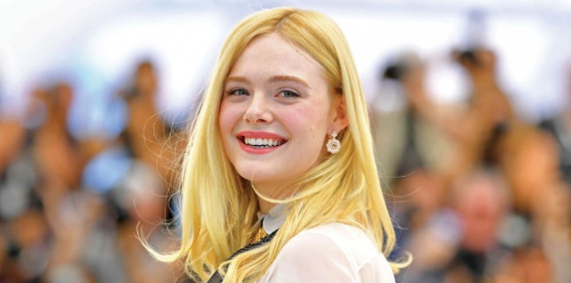 "Hunger Games: Sunrise on the Reaping" Filminde Effie Trinket'i Elle Fanning Canlandıracak!