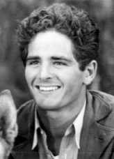 David Sharpe fotoğrafı