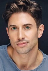 Nick Adams fotoğrafı
