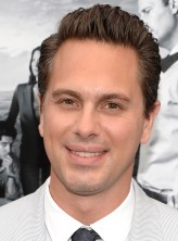 Thomas Sadoski fotoğrafı