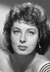 Rita Gam fotoğrafı