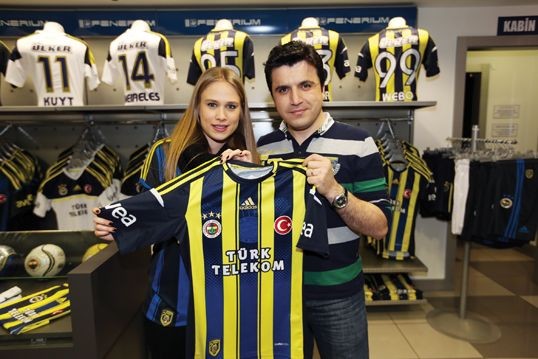 Begüm Öner Fotoğrafı