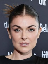 Serinda Swan fotoğrafı