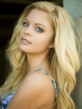 Hollie Winnard fotoğrafı