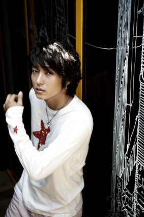 Lee Jun-ki Fotoğrafı