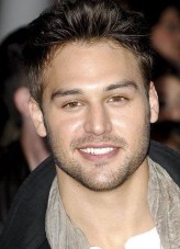 Bronson Pelletier fotoğrafı