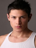Alex Meraz fotoğrafı