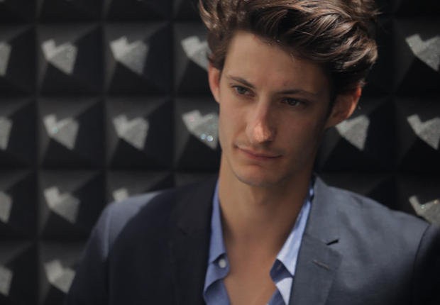 Pierre Niney Fotoğrafı