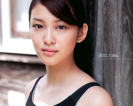 Emi Takei Fotoğrafı