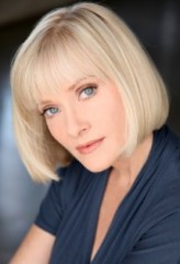 Barbara Crampton fotoğrafı