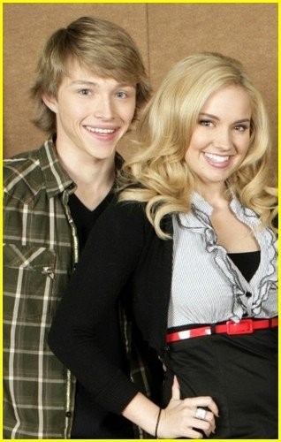 Tiffany Thornton Fotoğrafı