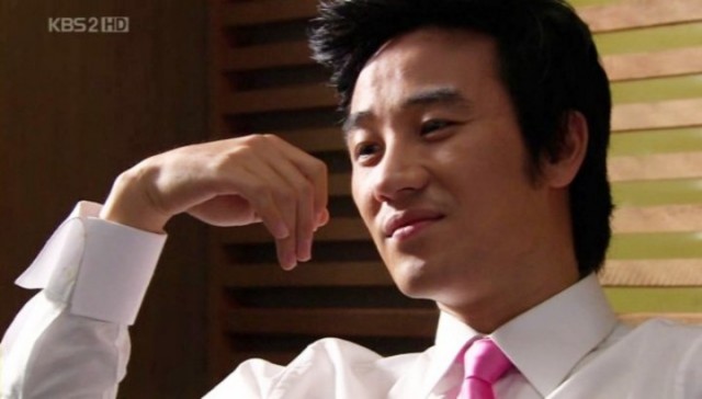 Uhm Tae-woong Fotoğrafı