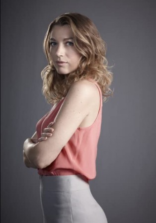 Natalie Zea Fotoğrafı