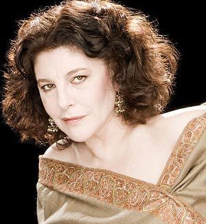 Charo Lopez fotoğrafı