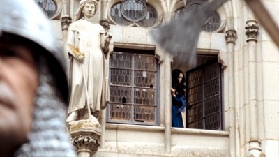 Katie McGrath Fotoğrafı