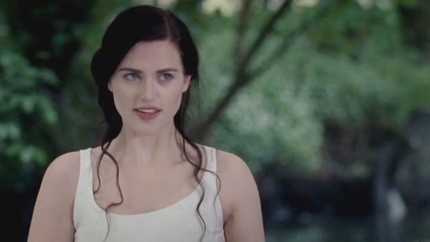 Katie McGrath Fotoğrafı