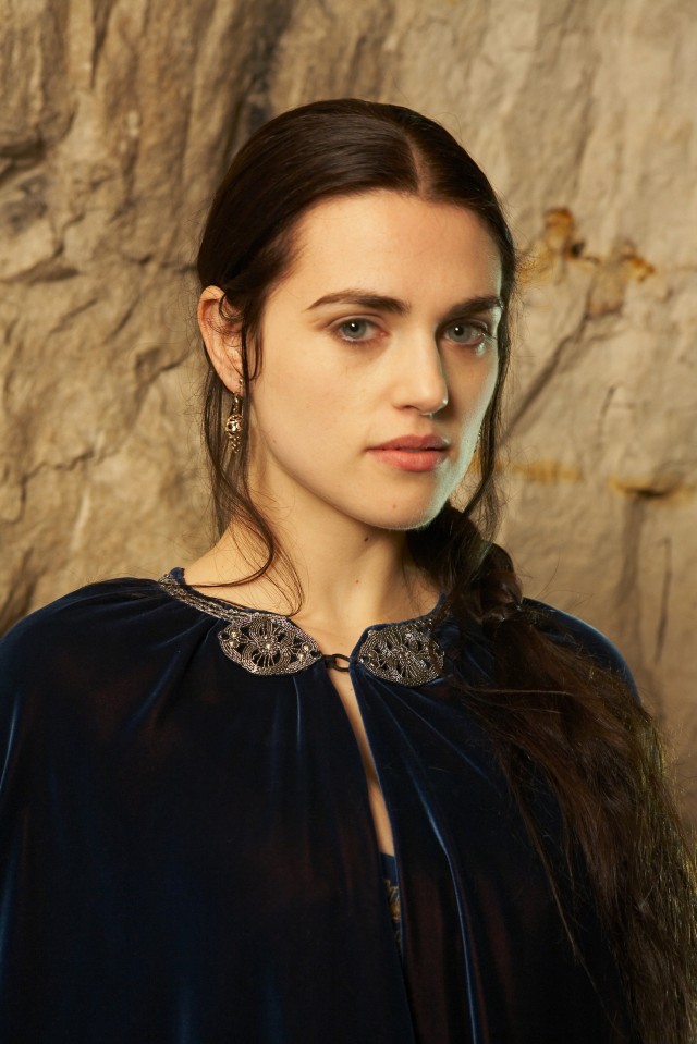 Katie McGrath Fotoğrafı