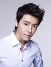 Lee Dong-Hae fotoğrafı