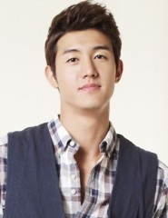 Lee Ki-woo Fotoğrafı