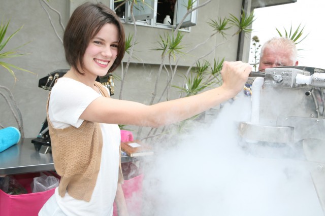 Chelsea Hobbs fotoğrafı