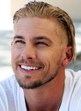 Adam Senn fotoğrafı