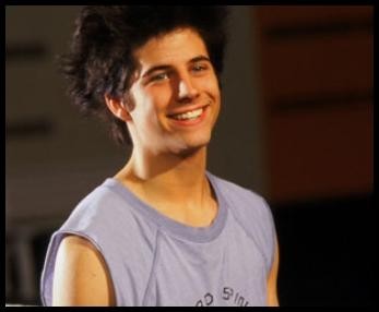 Kyle Switzer fotoğrafı