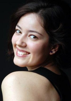 Pelin Akil Fotoğrafı