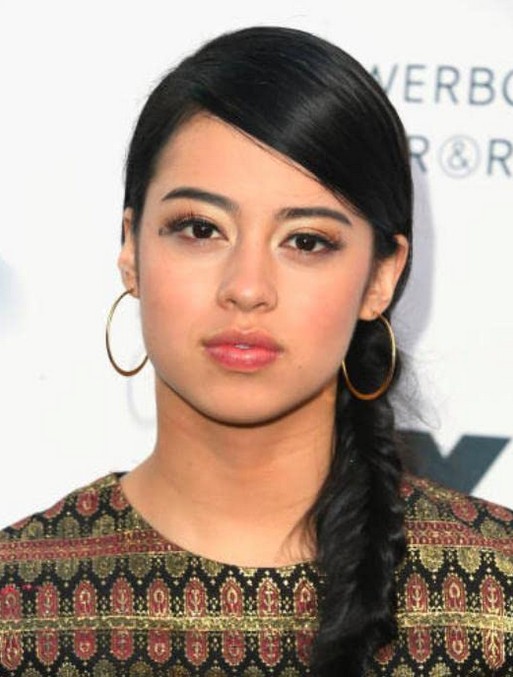 Amber Midthunder Fotoğrafı